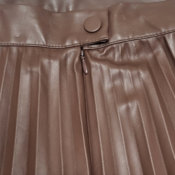 H&M Brown Leather Midi A-Line Pleated Skirt Full Circle - Picture 10 of 15